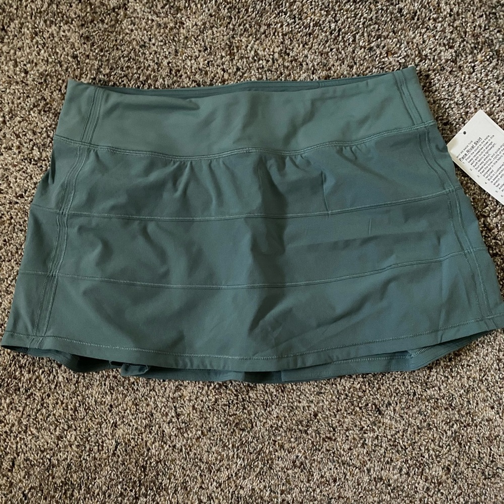 Lululemon skirt